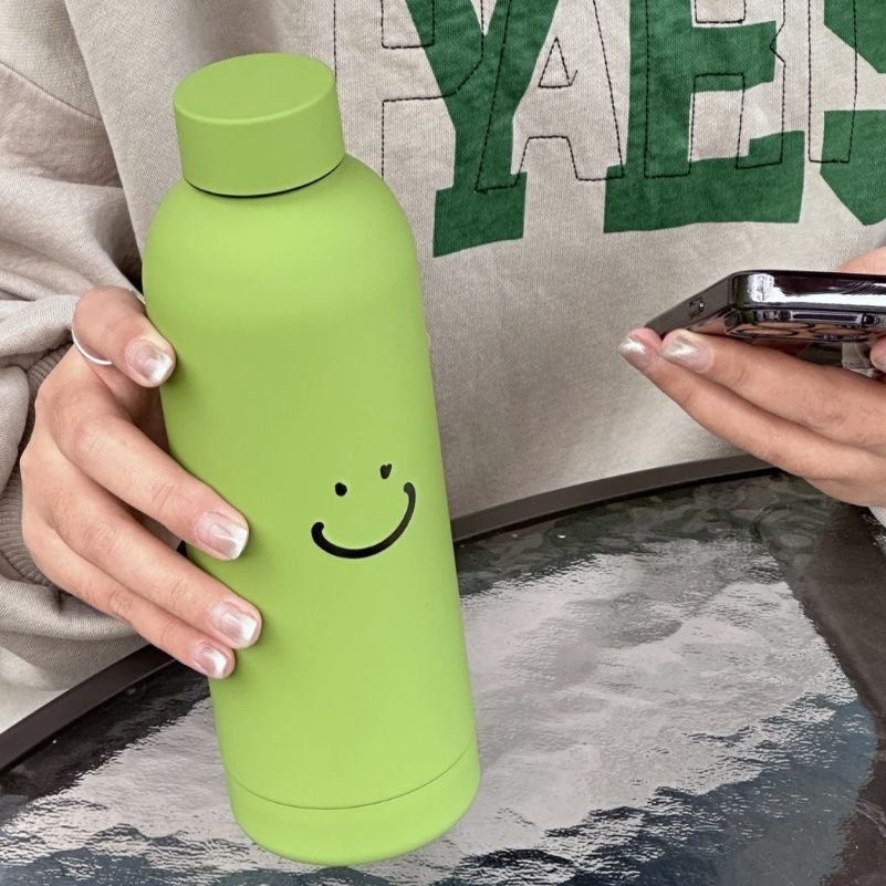 Unisex double-walled stainless steel water bottle with matte powder coating, non-slip surface and leak-proof screw cap Stornfield