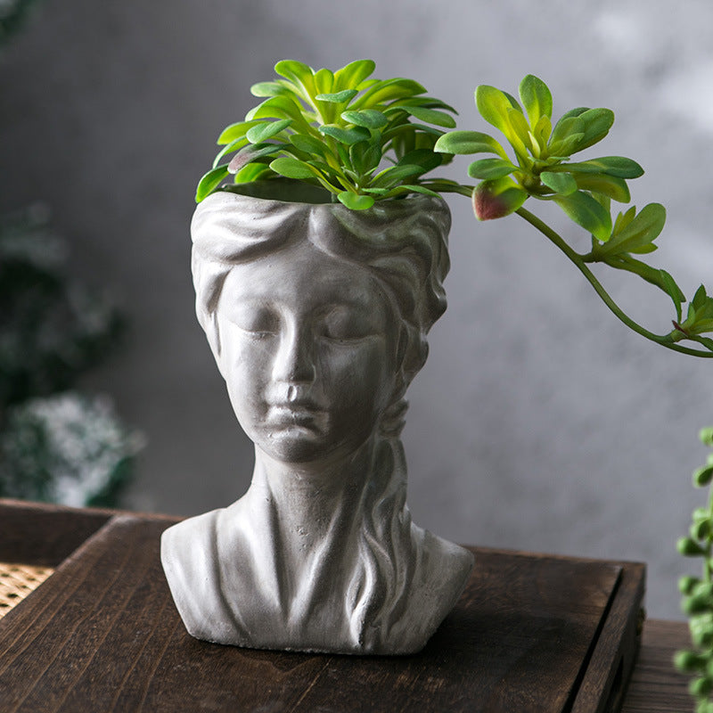 Stylish Sculpture Head Stornfield