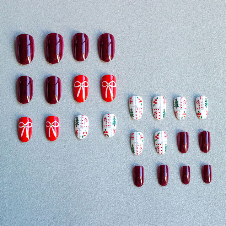 Artistic Holiday-Themed Nail Art Kit