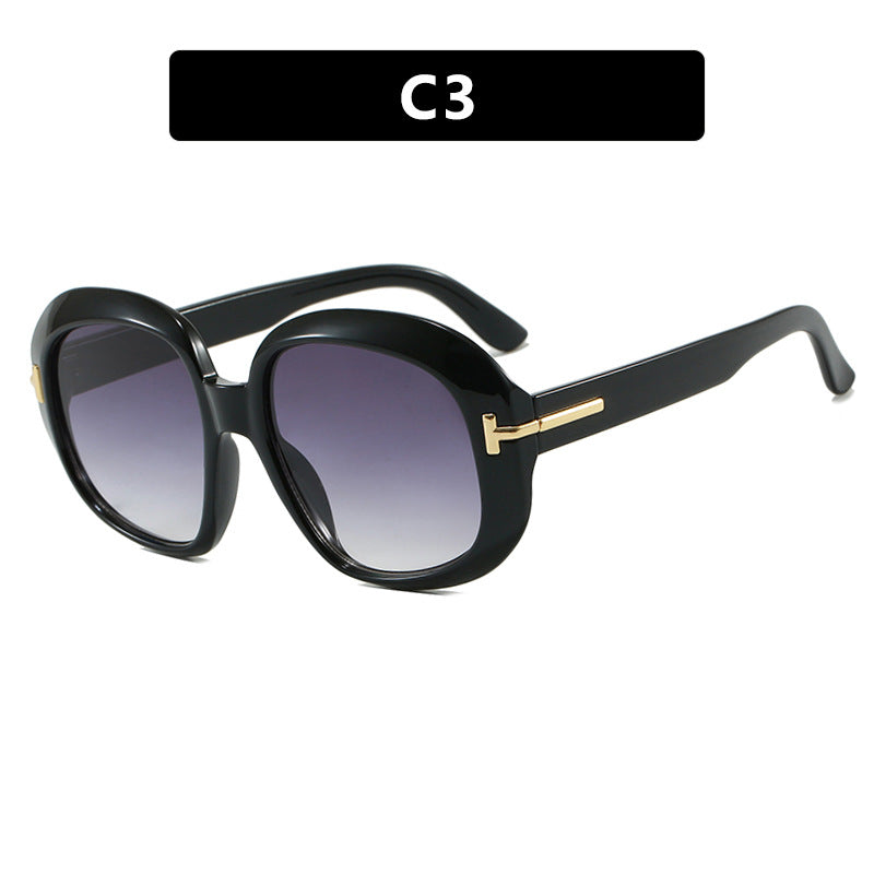 Women's oversized sunglasses with elegant frame structure and UV protection Stornfield