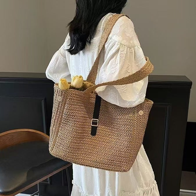 Handmade summer beach bag with durable fabric Stornfield