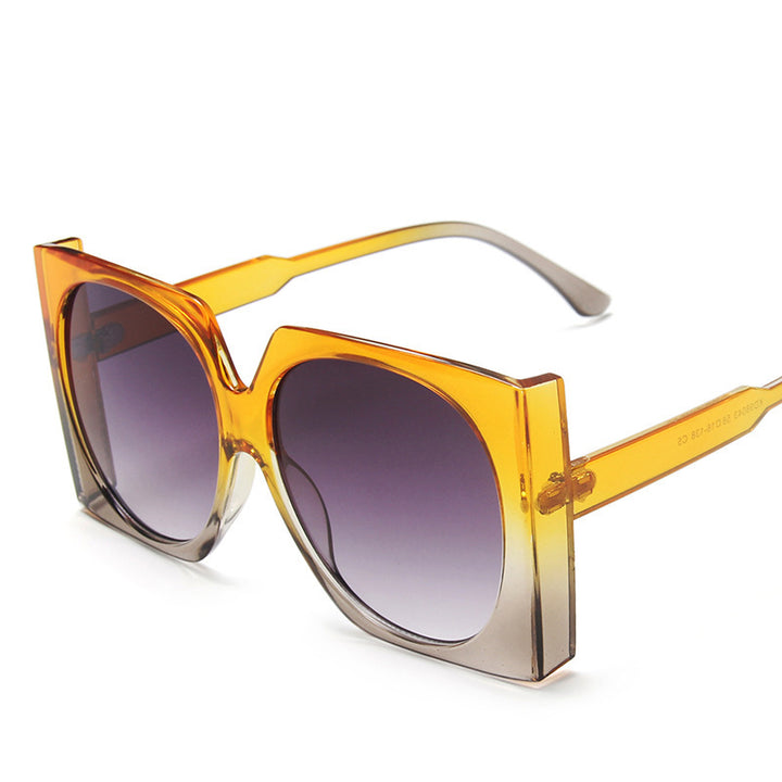 Women's Oversized Sunglasses in Elegant Frame Stornfield