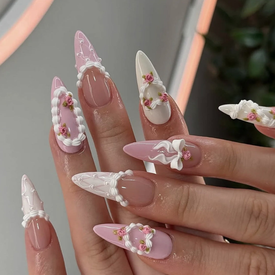 Decorative Floral Press-On Nail Art Set