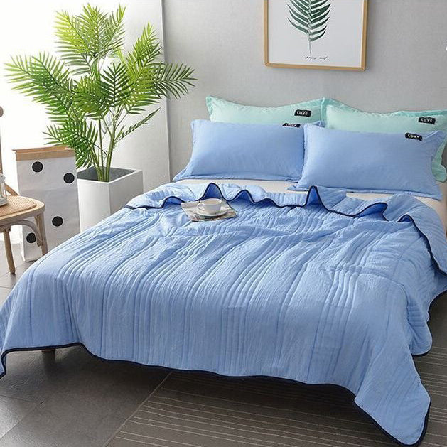 Lightweight Summer Cool Comforter Ultra Cozy Soft Blanket | Stornfield