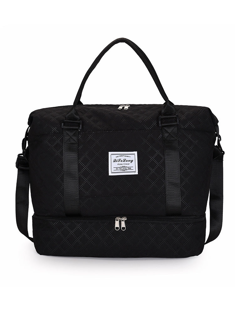 Quilted Multi-Compartment Travel Bag