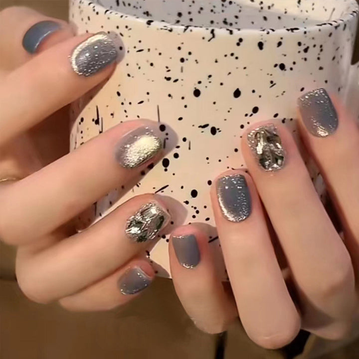 Decorative Press-On Nail Art Set Stornfield