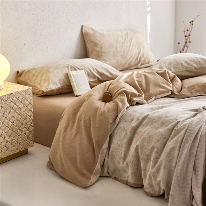 Cotton Renforcé bedding set with floral all-over print and concealed zipper