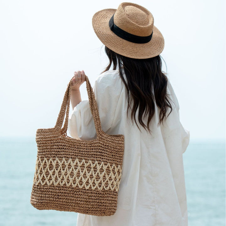 Handwoven shopping bag with decorative pattern Stornfield