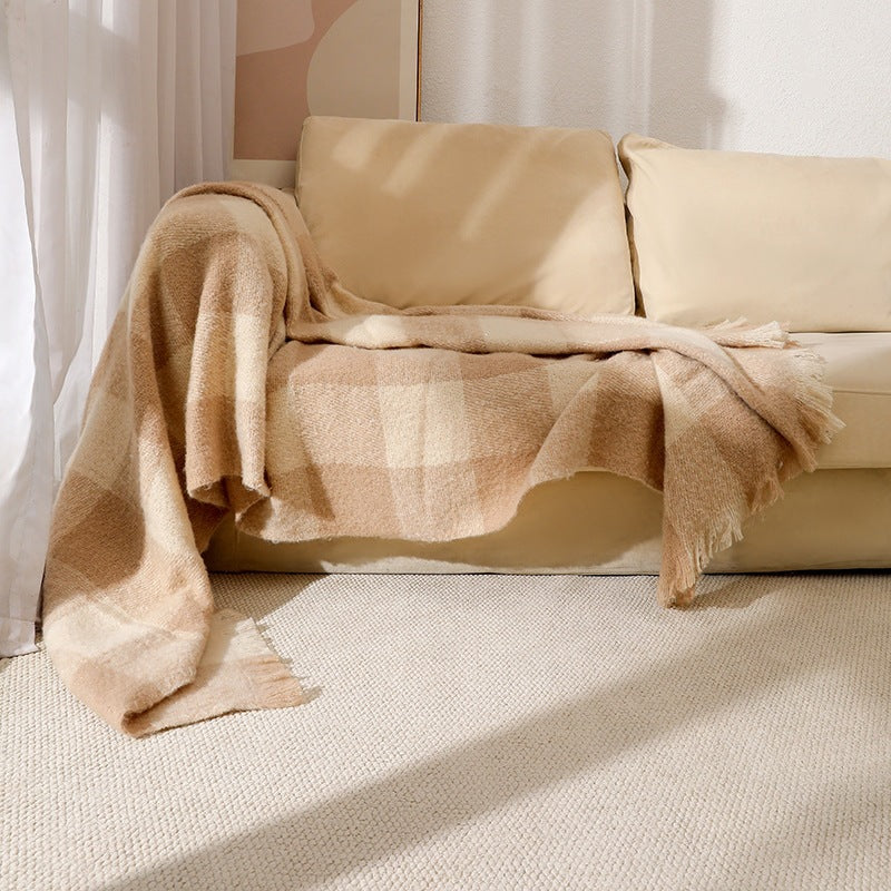 Cozy Checked Throw Blanket