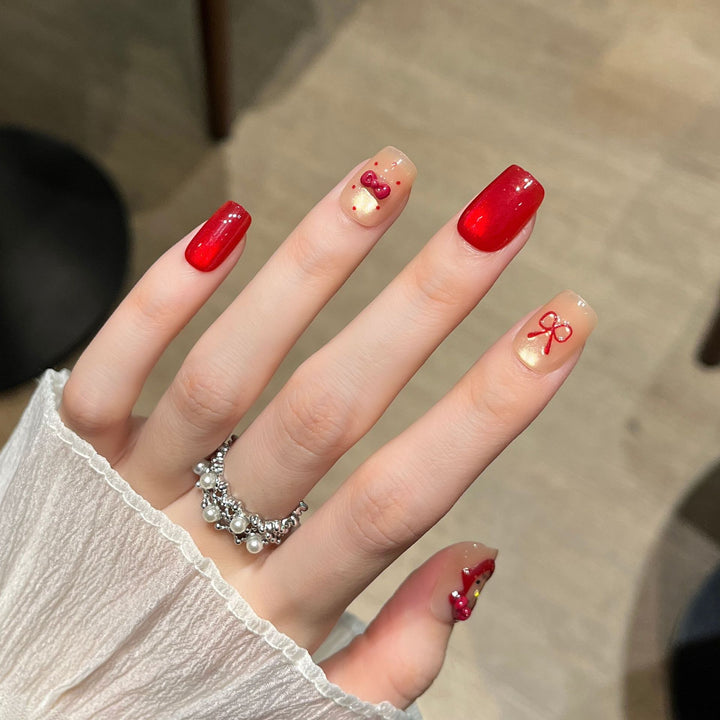 Playful Character-Themed Press-On Nail Art Stornfield