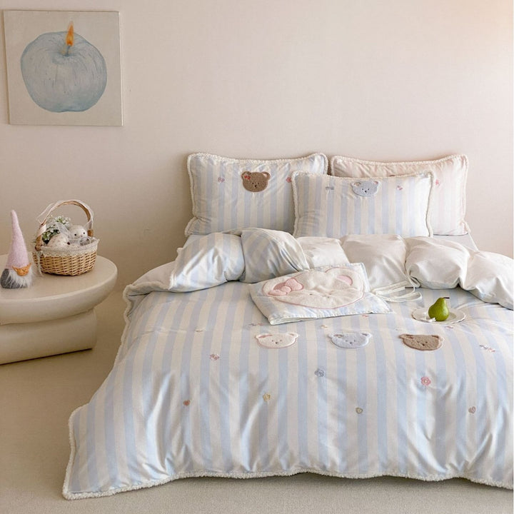 Striped Cotton Duvet Cover Set with Embroidered Bear Appliqué and Sherpa Trim