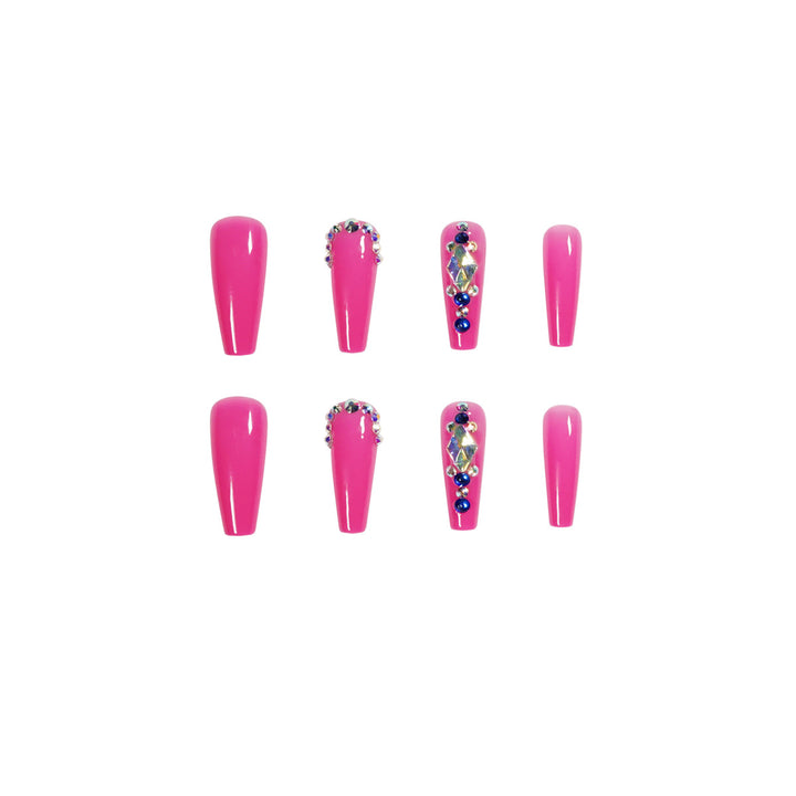 Elegant Nail Art with Glitter Decoration Stornfield