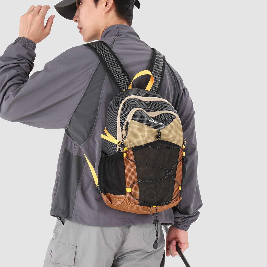 Versatile Multi-Functional Daypack Stornfield