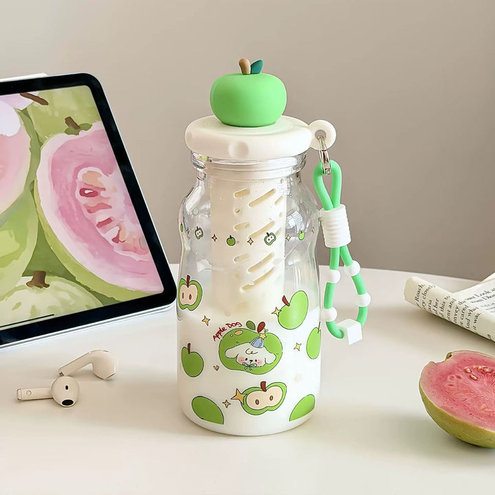 Ladies trendy and practical water bottle with fruit lid Stornfield