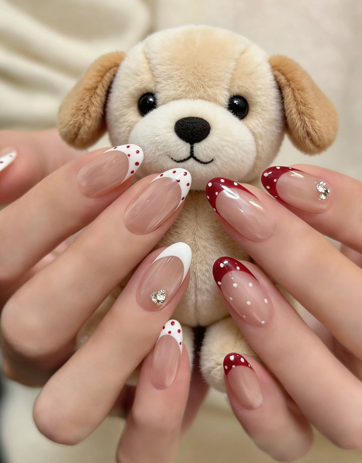 Decorative Polka Dot Press-On Nail Set