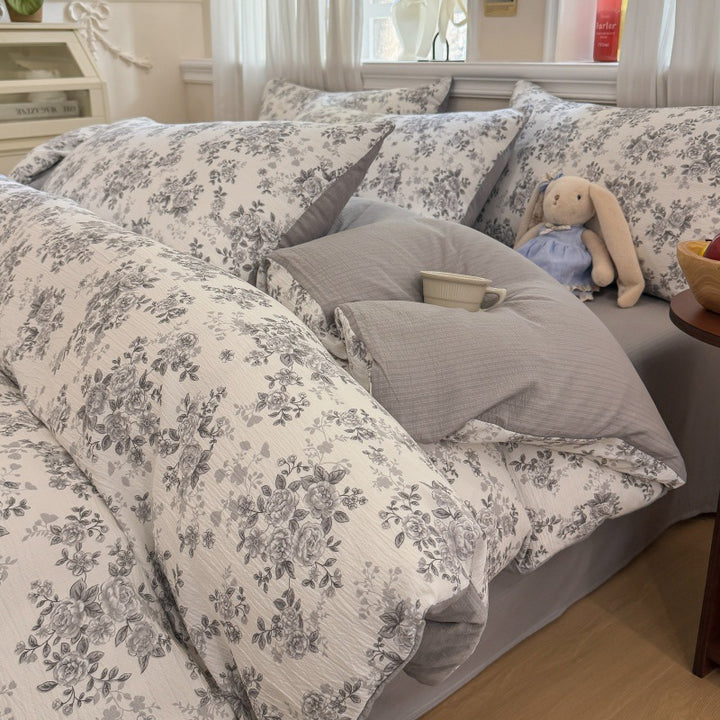 Cartoon-Themed Bedding Set