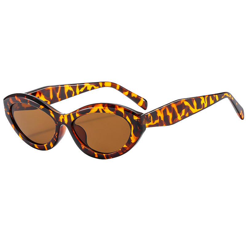 Ladies Elegant Cat-Eye Sunglasses with Protective UV Filter Stornfield