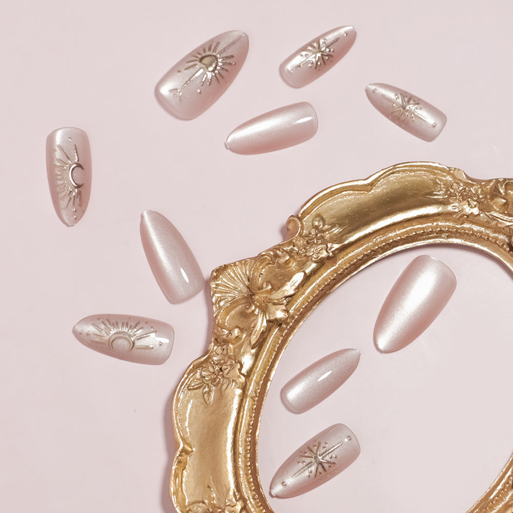 DIY Designer Press-On Nail Set Stornfield