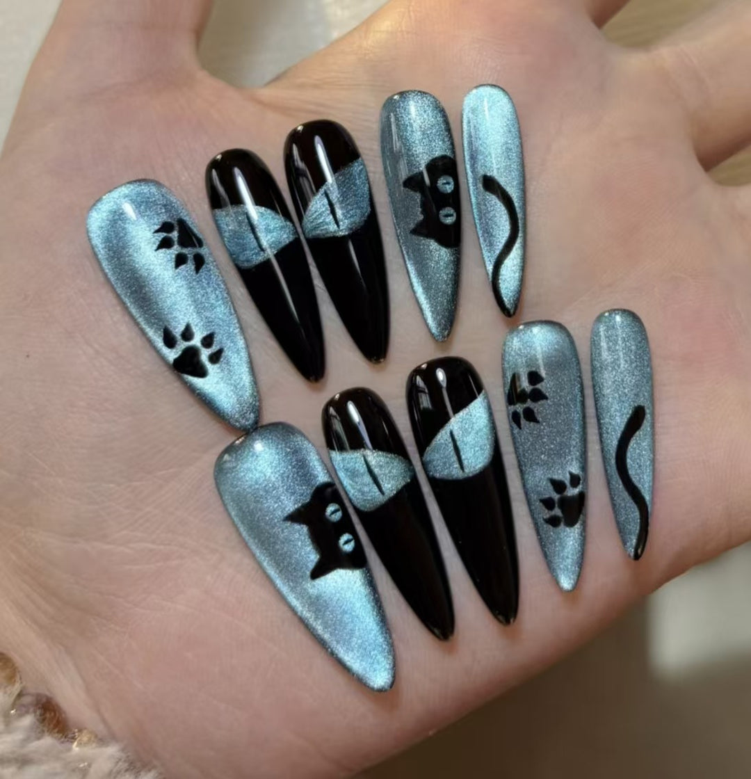 Cat-Themed Press-On Nail Art Stornfield