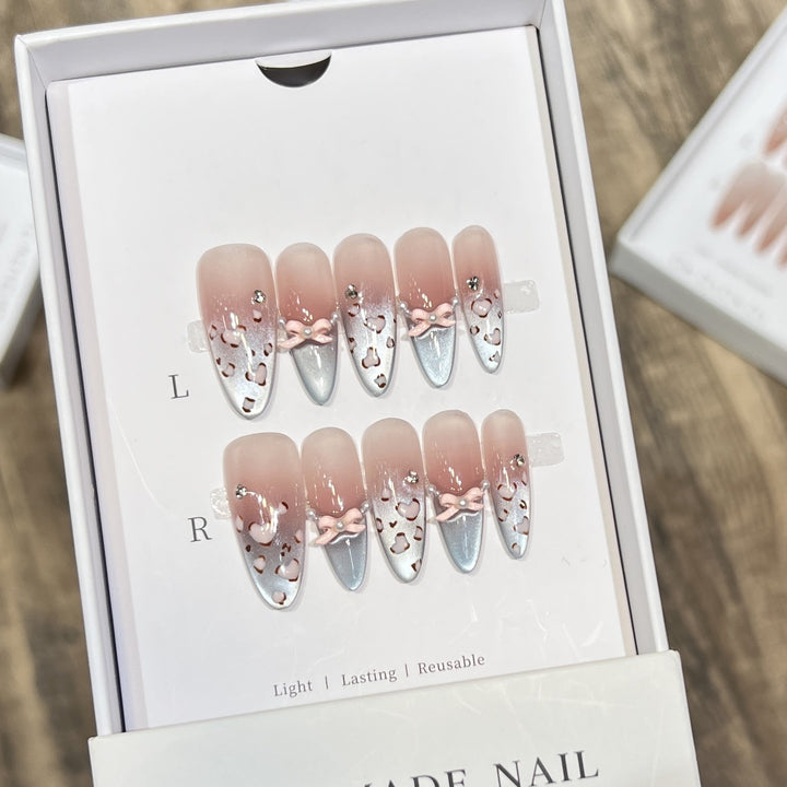 Elegant Reusable Press-On Nail Art Set