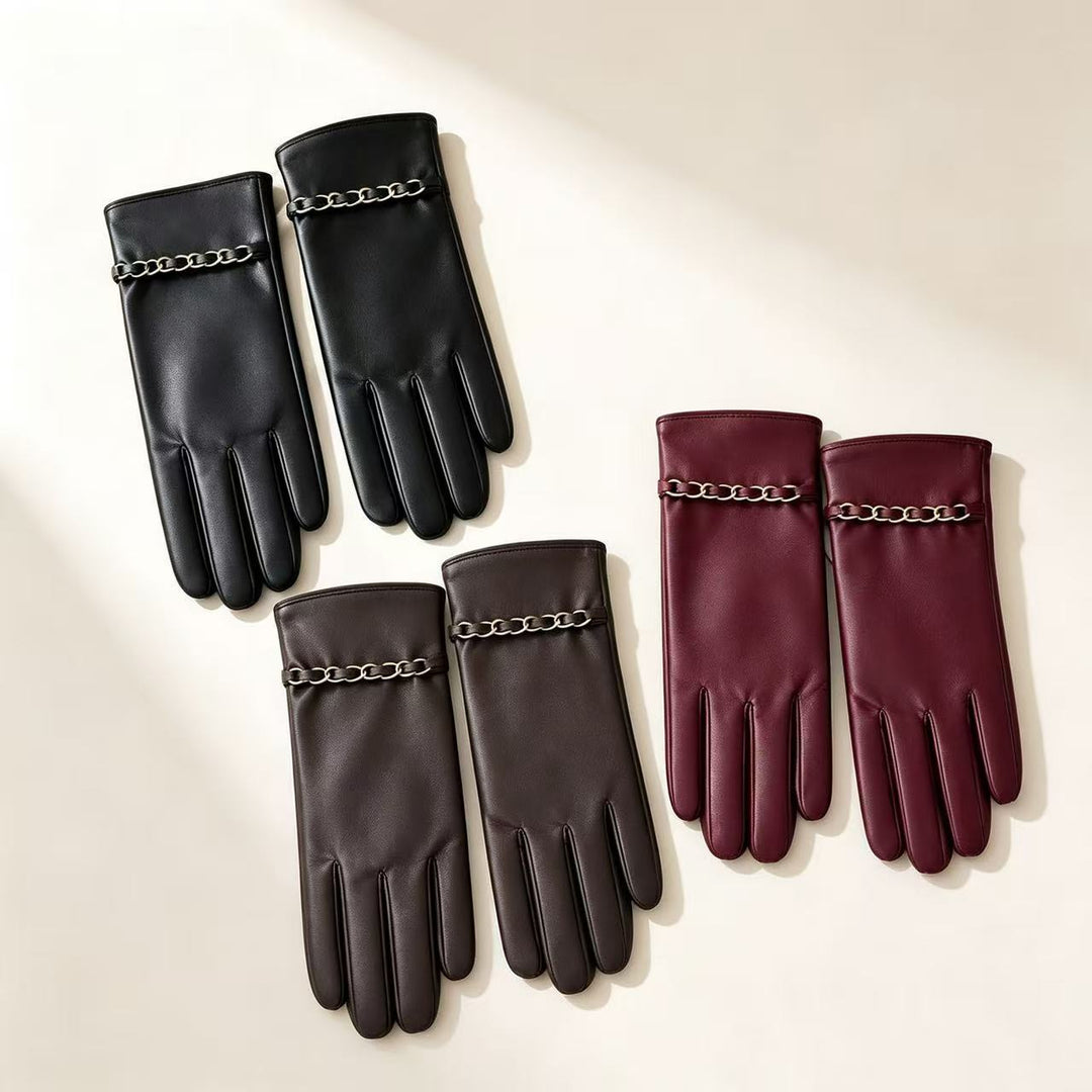 Chic Leather Gloves with Chain Detail Stornfield