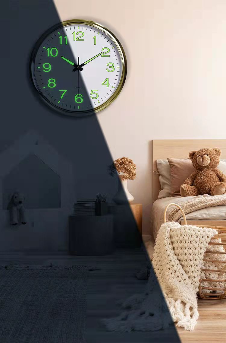 Stornfield | Silent Luminous Wall Clock for Classroom 30cm