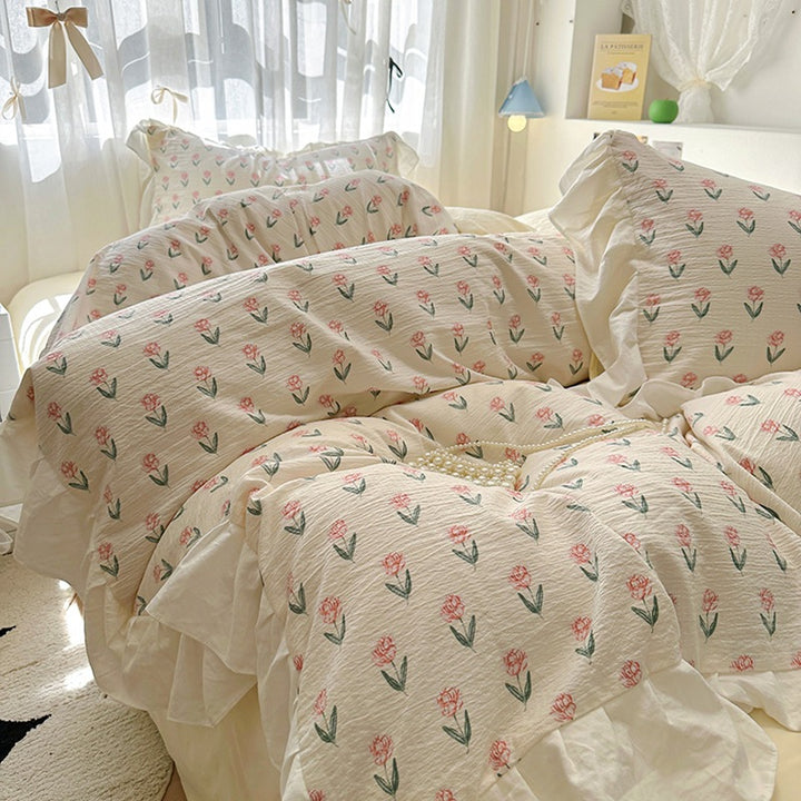 Floral Ruffled Bedspread Set