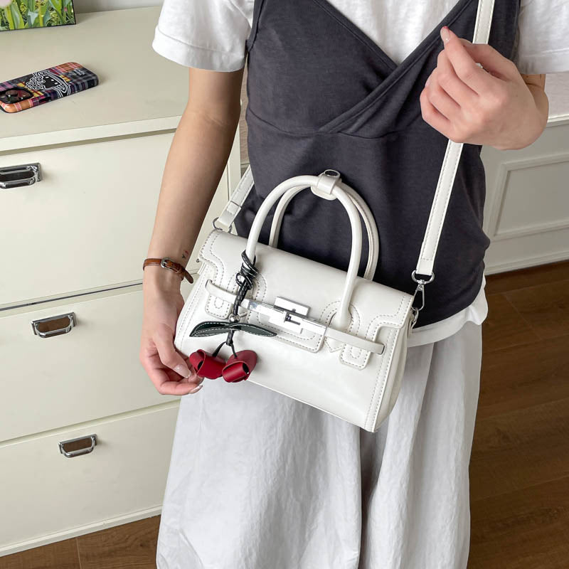 Fashion-Forward Structured Handbag Stornfield