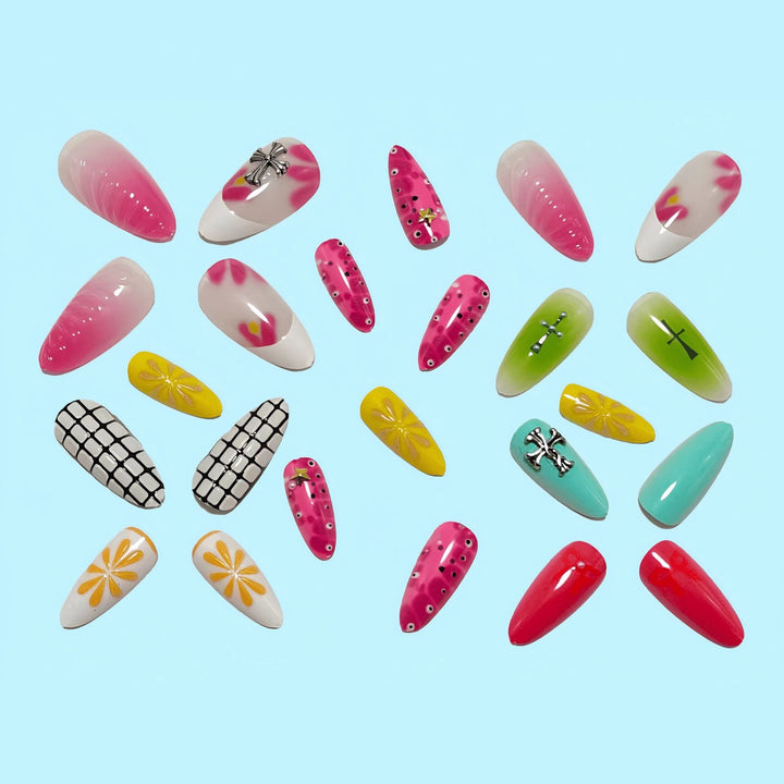 Artificial nails with creative design and 3D applications Stornfield
