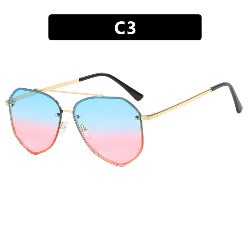 Women's stylish sunglasses in unique pentagram design Stornfield