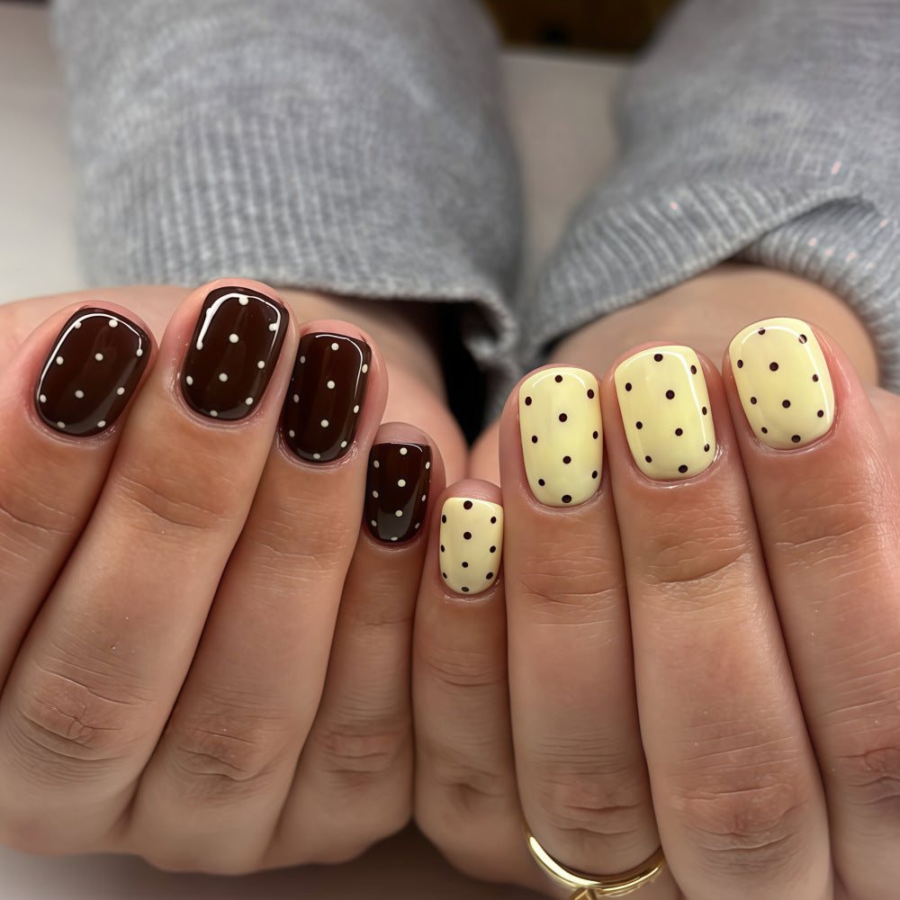 Creative Art Nails with Dots Stornfield