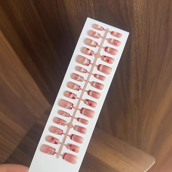 Decorative Press-On Nail Tips Stornfield