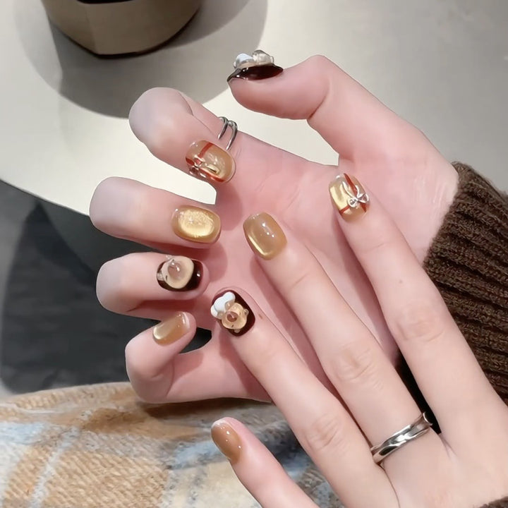 Artistic Bear-Themed Press-On Nails