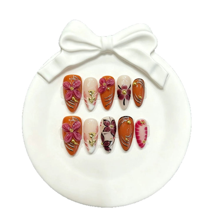 Artisan Floral Press-On Nail Set
