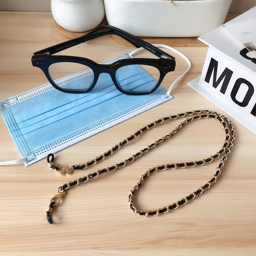 Chic Chunky Chain Eyewear Retainer Stornfield
