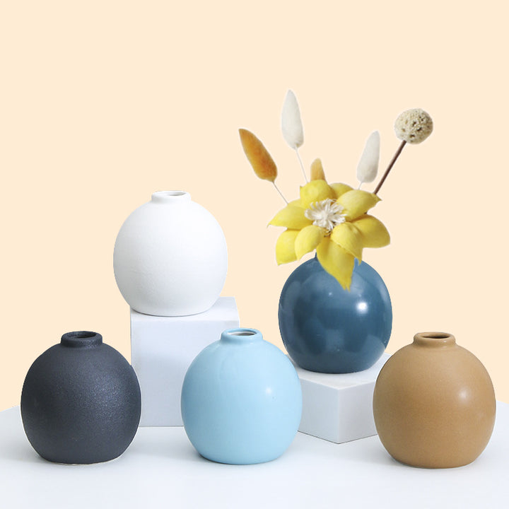 Ceramic Decorative Art Vase Stornfeild