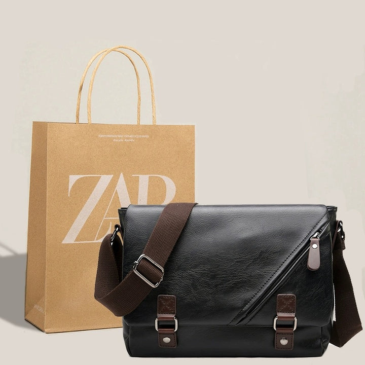 Stylish shoulder bag with multifunctional compartments Stornfield