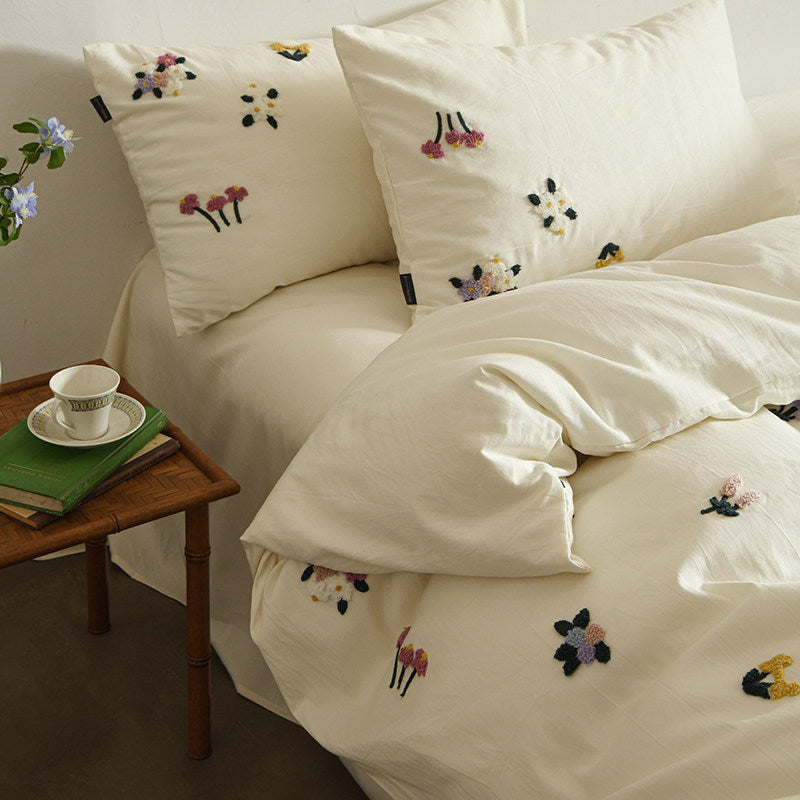 Embroidered Tufted Floral Cotton Duvet Cover Set with Pillowcases