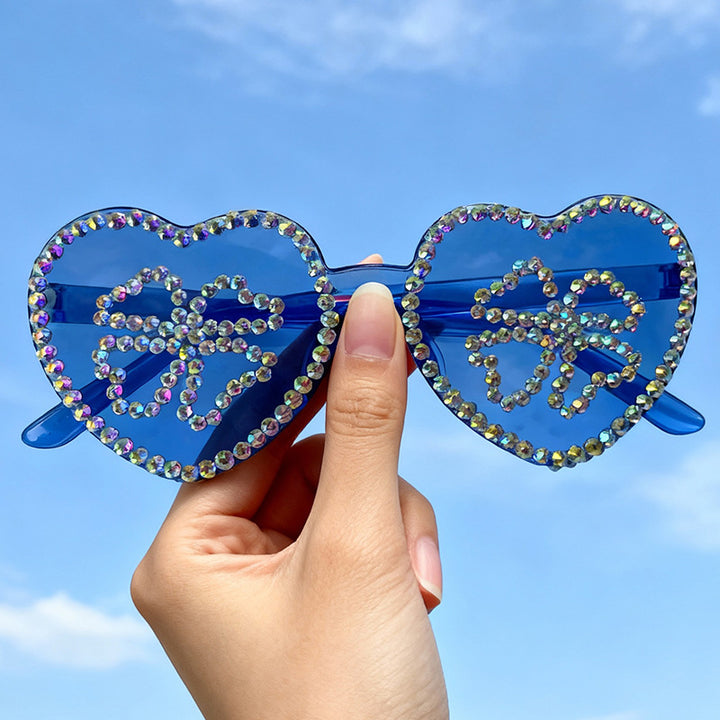 Glamorous Heart-Shaped Rhinestone Sunglasses Stornfield