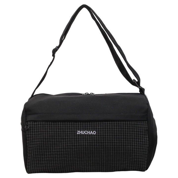 Sporty Travel Bag with Adjustable Shoulder Strap Stornfield