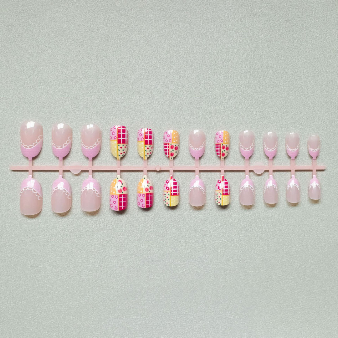 Artistic Patchwork Nail Art Kit