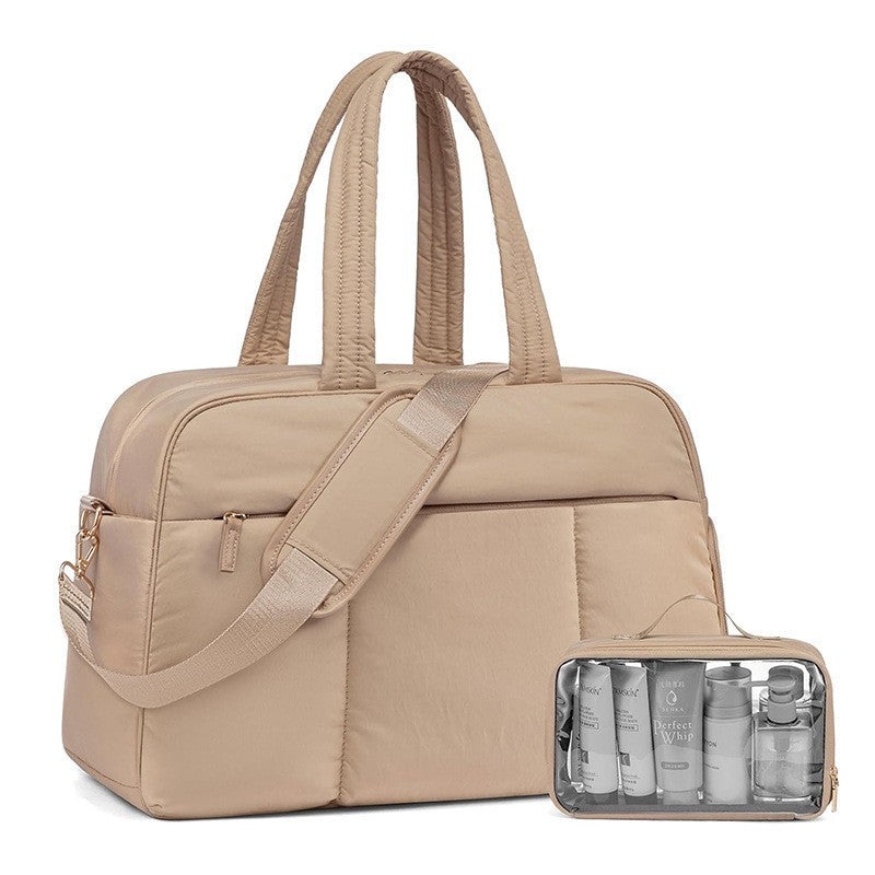 Stylish and functional tote bag with practical compartments Stornfield