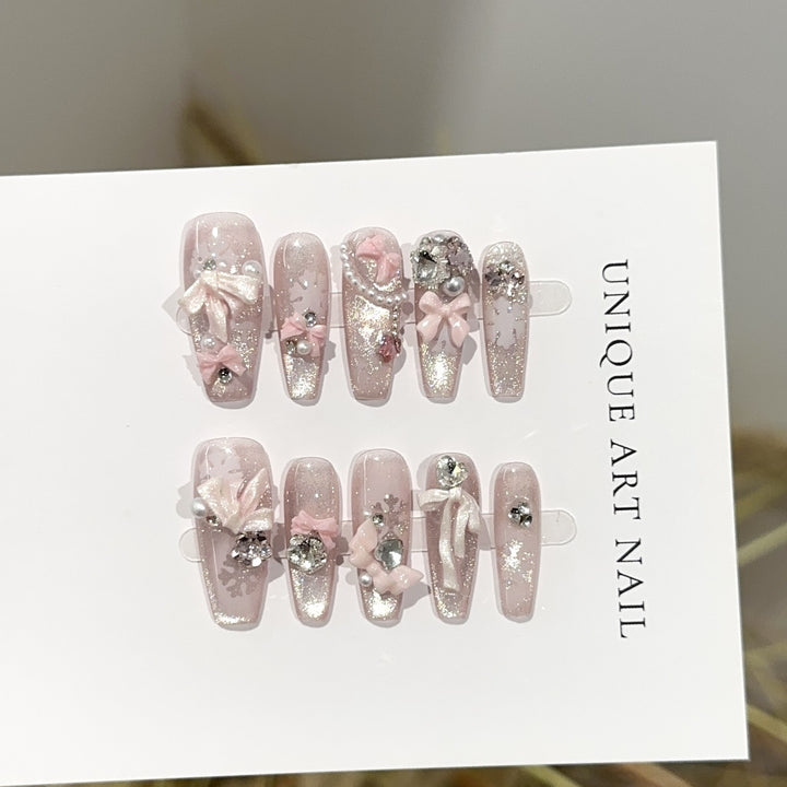 Decorative Press-On Nail Set with Floral Accents