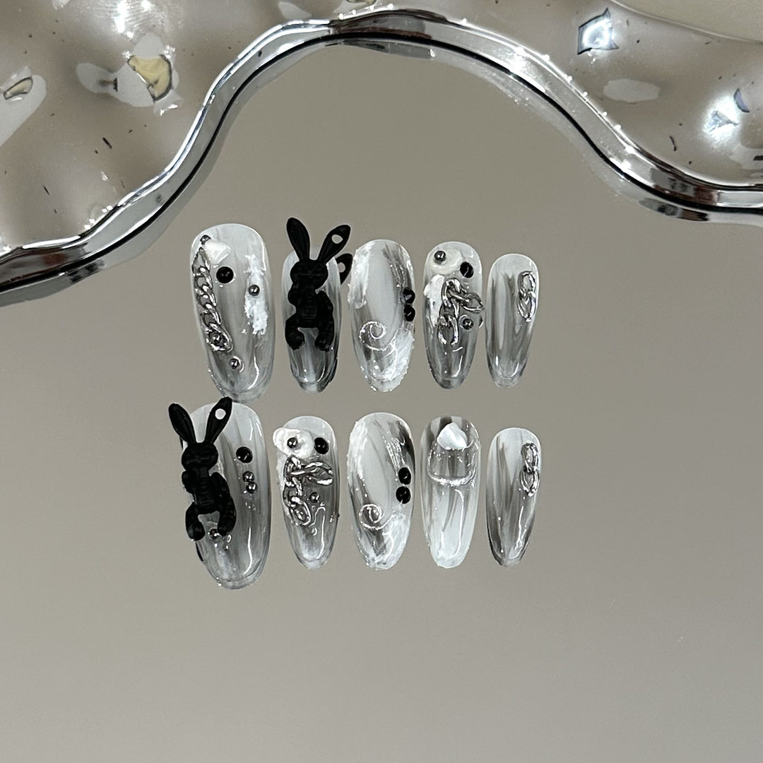 Artistic Bunny-Themed Press-On Nail Set