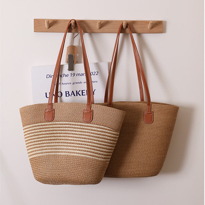 Elegant Bast Handbag with Leather Handles Stornfield