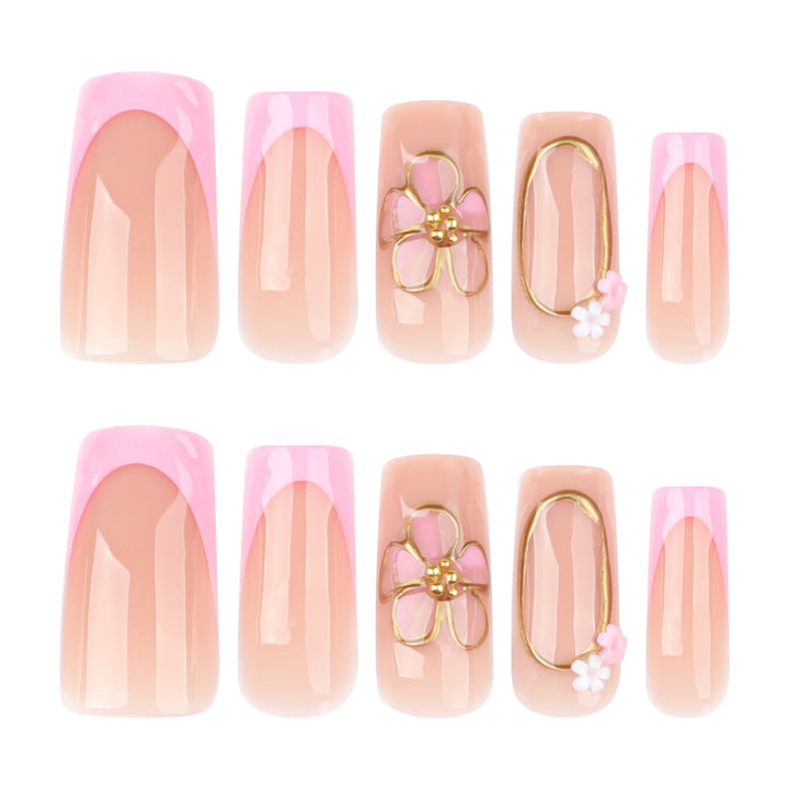 Exclusive Nail Art with Flower Accents Stornfield