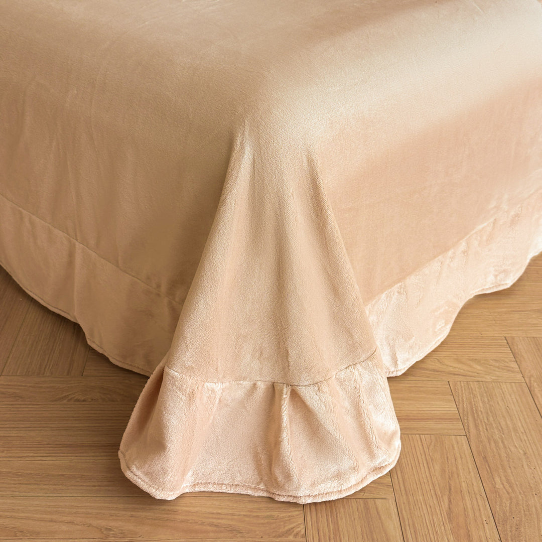 Elegant Velvet Comforter Set