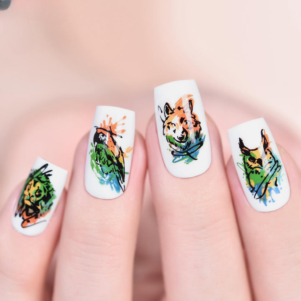 Artistic Animal Motif Press-On Nail Set Stornfield