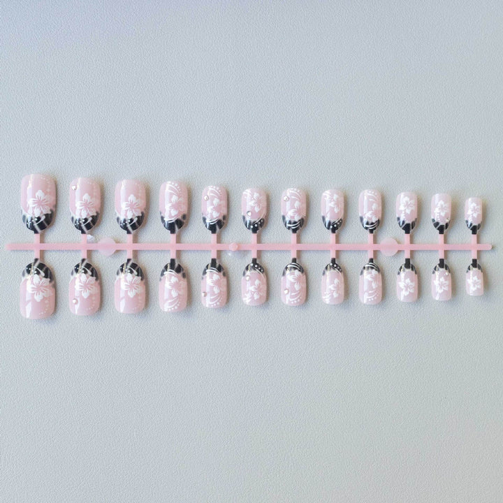 Elegant Floral Nail Art Design Set