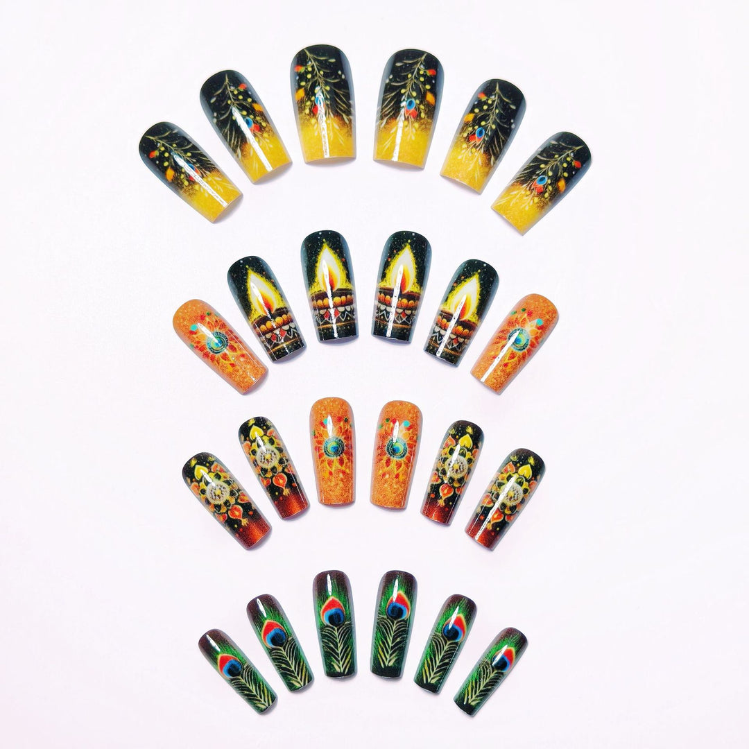 Artificial nails in elegant pattern with glitter effects Stornfield